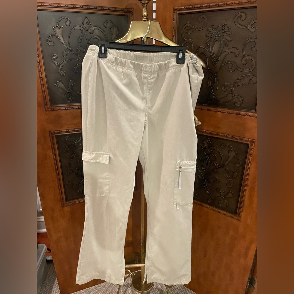 Cargo pants